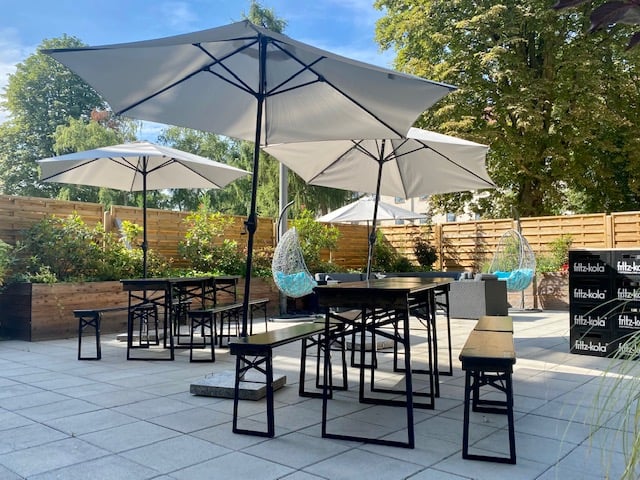 Terrasse-1000-Satellites-Taylor