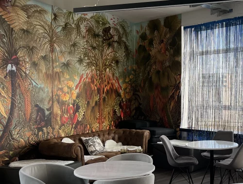 1000-Satellites-Meetingroom-Munic